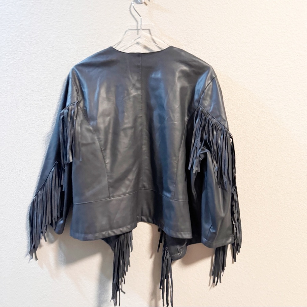 Kate & Mallory Fringe Jacket - Picture 2 of 7